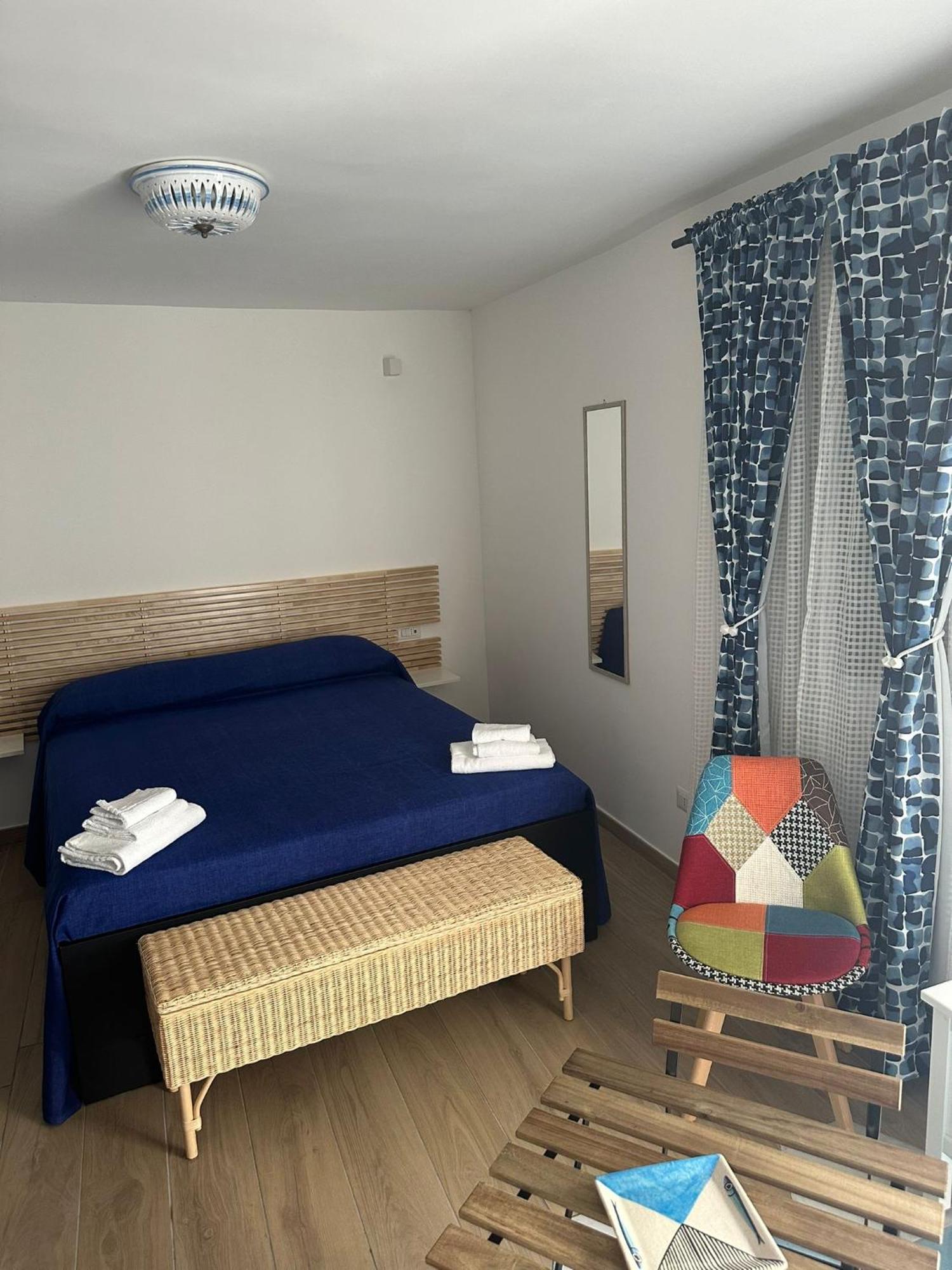 Dama Room Vietri Exteriör bild